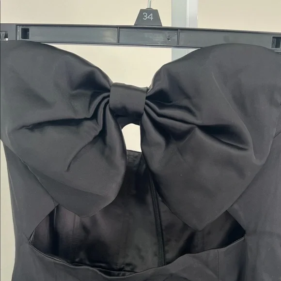 SAU LEE Esther Gown in Black - Picture 7 of 13